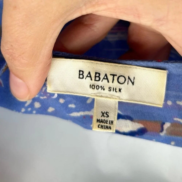 Aritzia Babaton Tinsley Sleeveless Blouse, size Extra Small - Picture 13 of 13